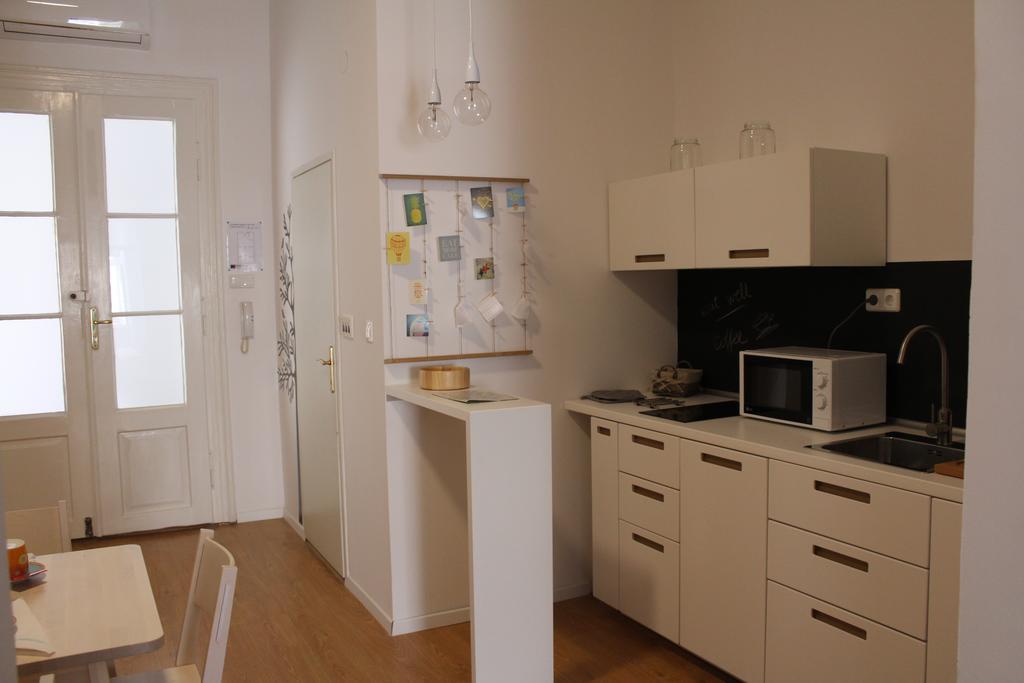 Sasha Apartment Zagreb Bagian luar foto
